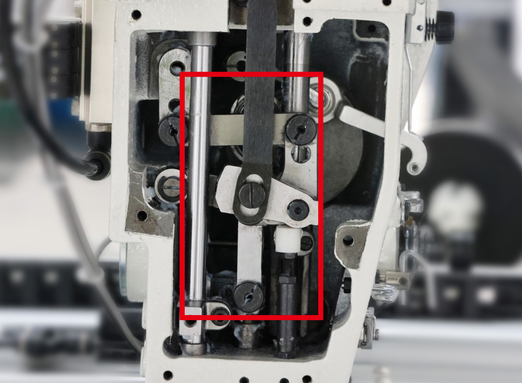 Intelligent Mechanical Intermediate Presser Foot Structure