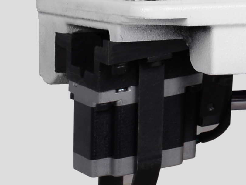 Independent Motor Control for Stronger and More Stable Feeding