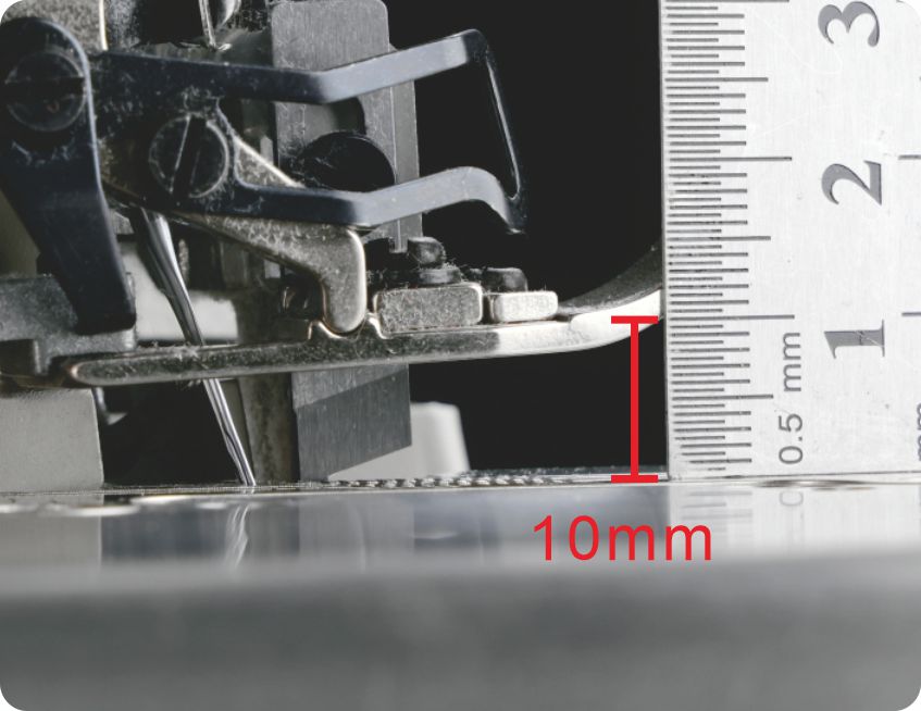 10mm oversized presser foot for easy fabric placement