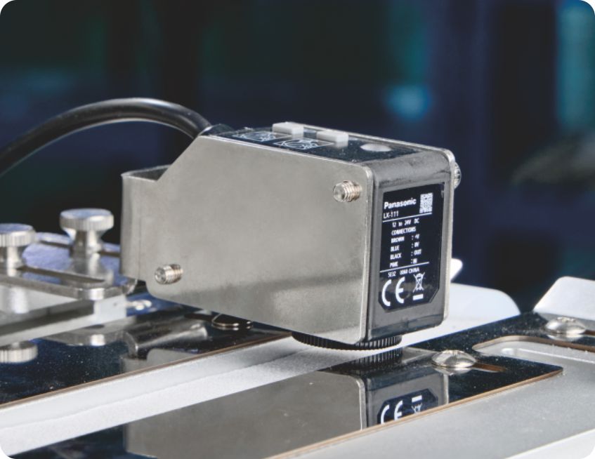 Positioning via Camera, Intelligent Recognition