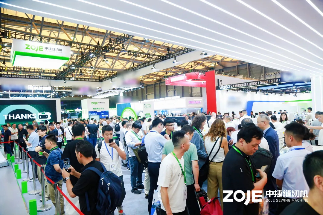 創(chuàng)新驅(qū)動(dòng) 定義未來 | 中捷閃耀CISMA2025，首日人氣爆棚！